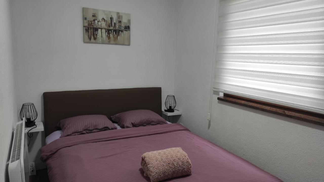 Apartman A&E Zivinice Exteriör bild